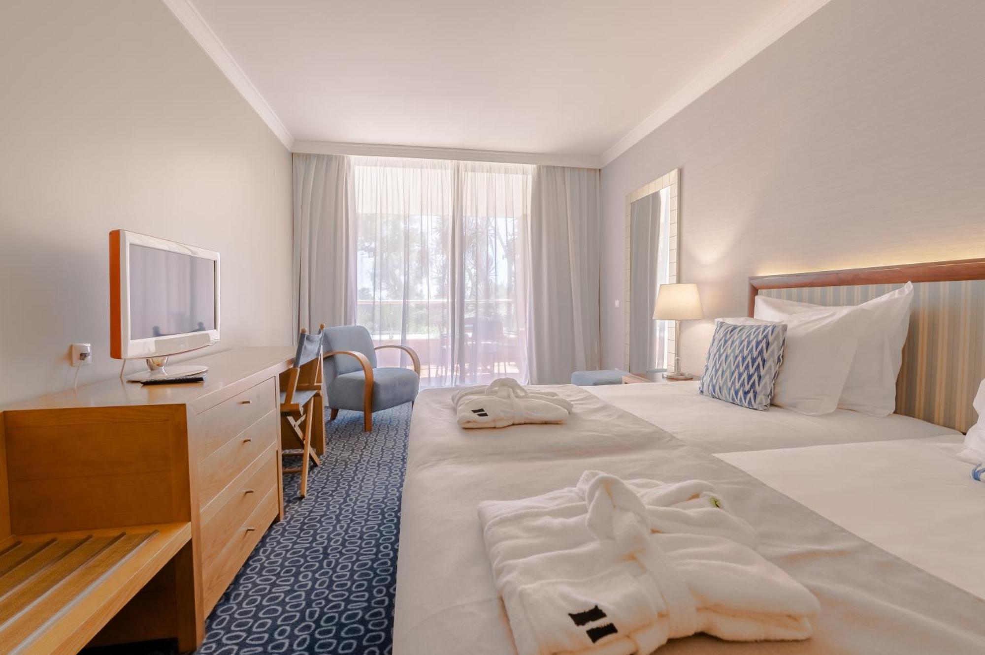 Pestana Alvor Park Suites Hotel Екстер'єр фото